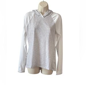 North Face Hoodie Womens Size M Gray White Flash Dry Running Athletic Athleisure